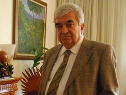 Levent Erdoðan: Ozan Ýpek'i alacaðýz